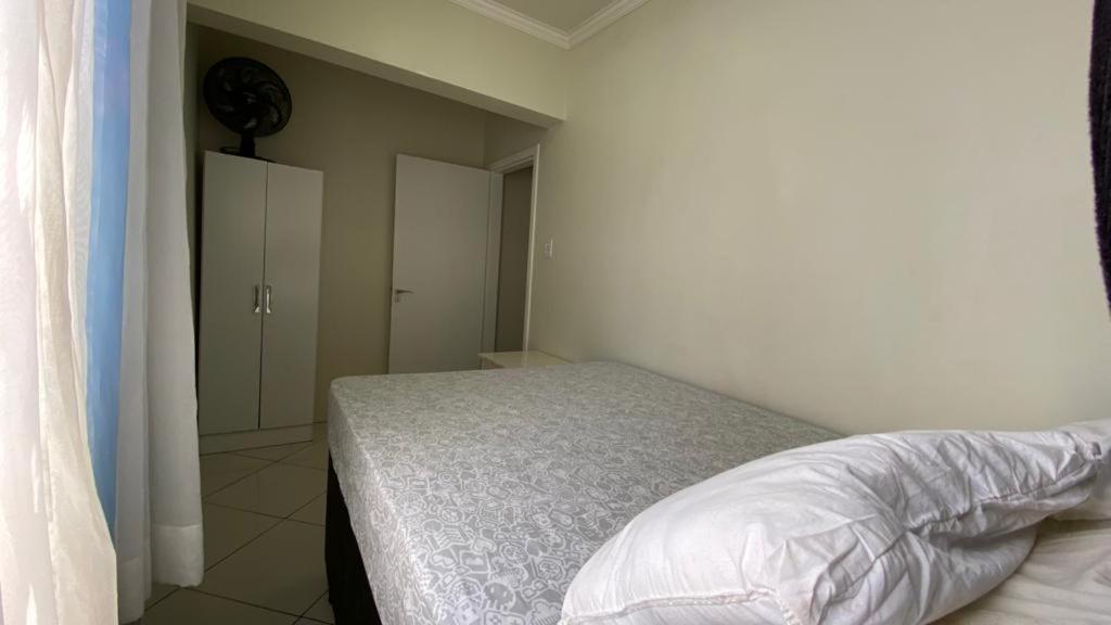 Vista Mar Lateral Adm Por Cancoq Guest House Balneário Camboriú Екстериор снимка